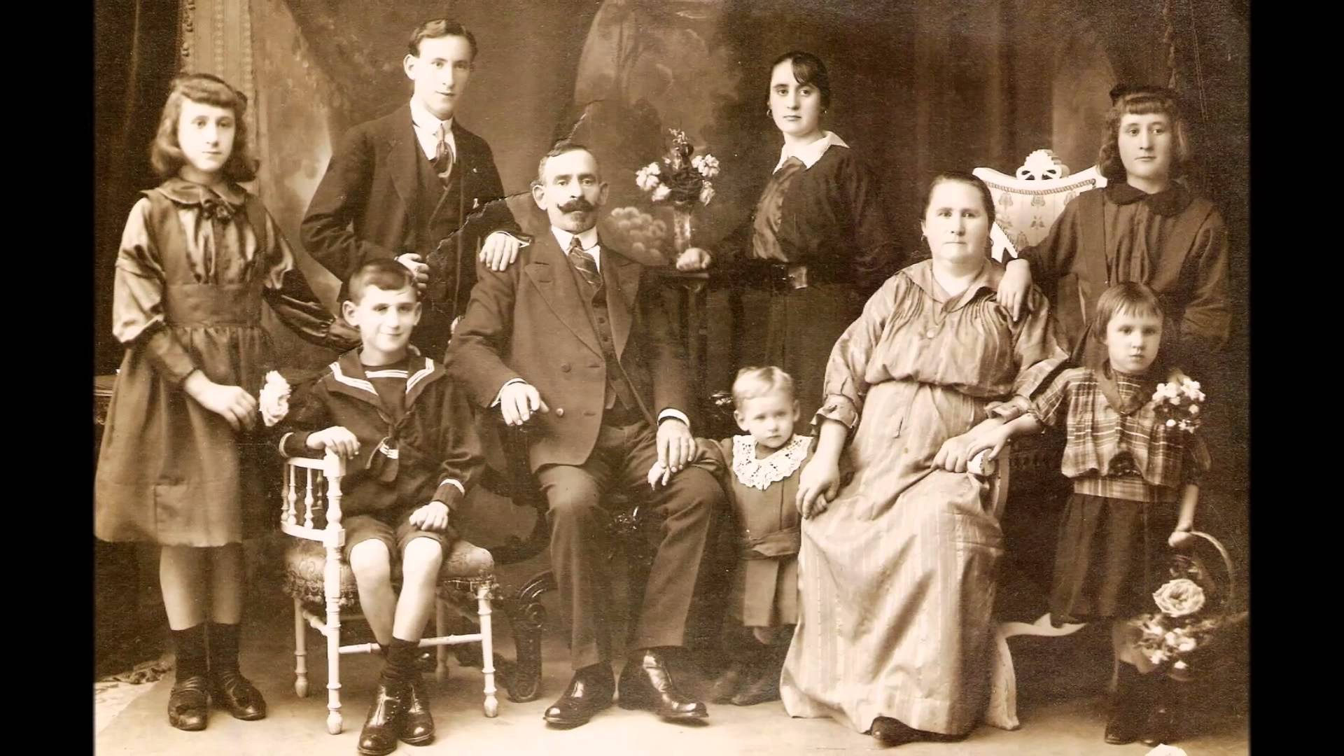 «La Familia es lo primero» | Club de Escritura Fuentetaja